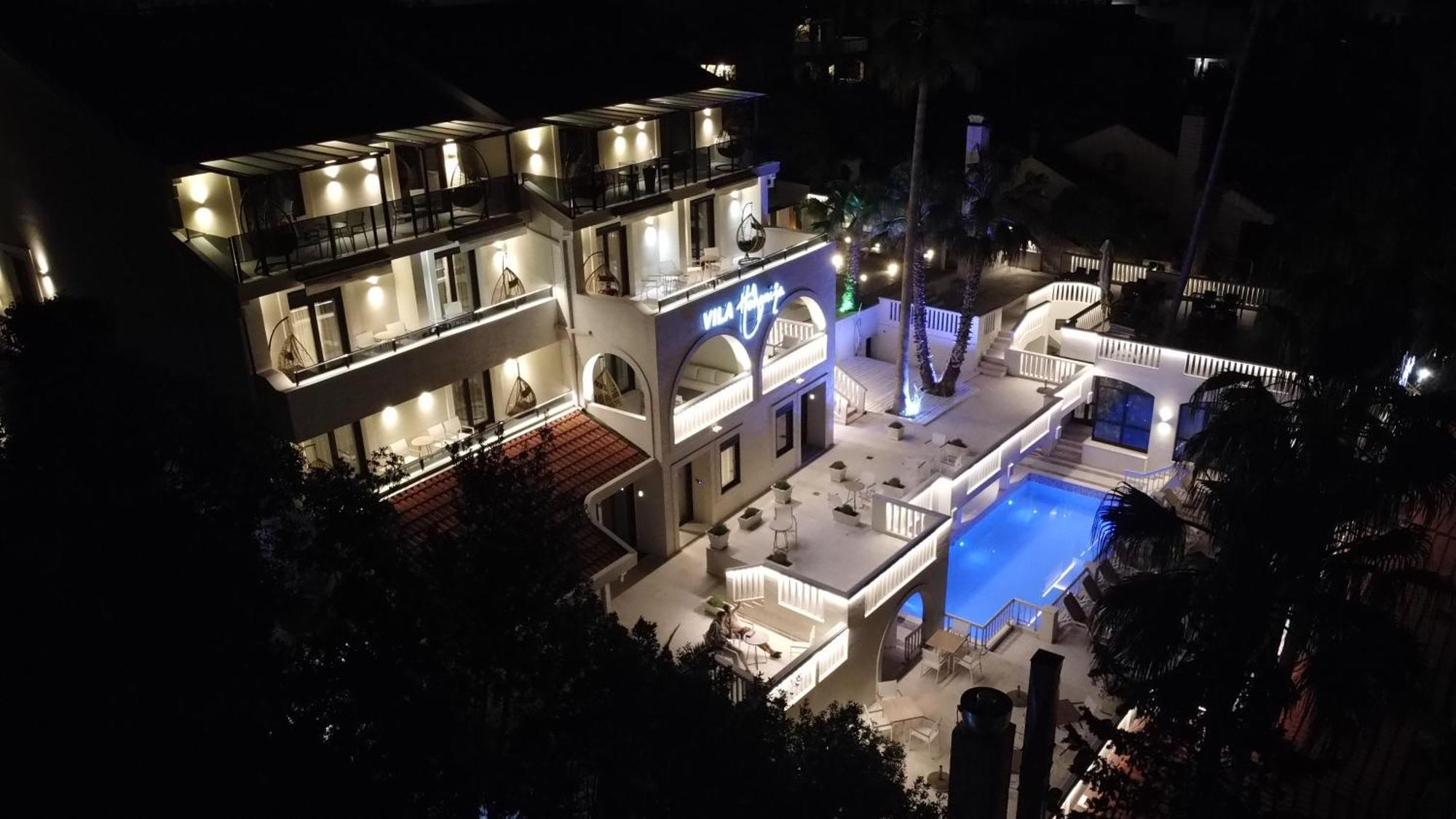 Hotel Vila Hedonija Herceg Novi Zewnętrze zdjęcie